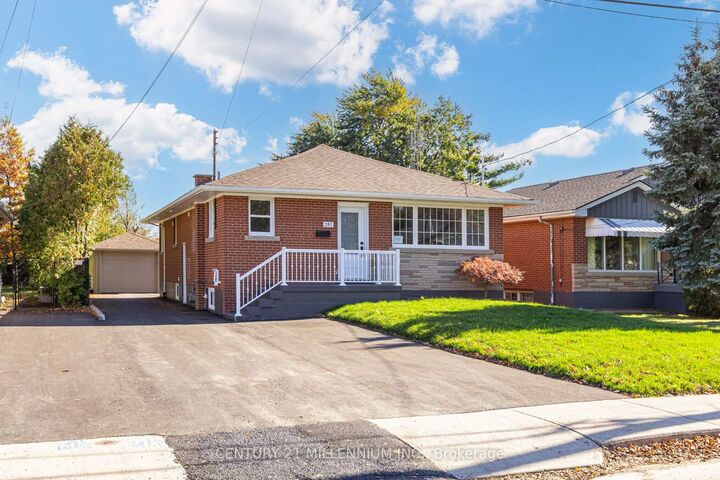 Property Photo:  387 East 19th Street Lower  ON L9A 4S9 