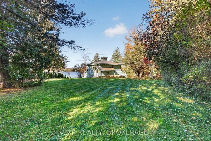 Property Photo:  1008 Mockingbird Lane  ON K0H 2T0 
