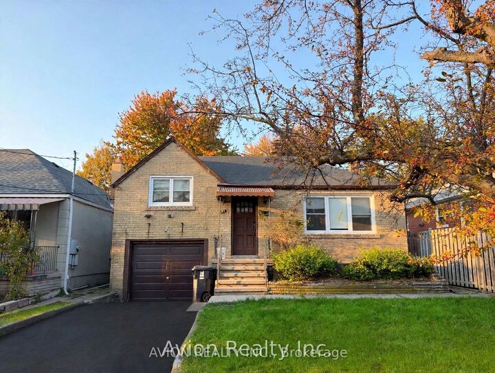Property Photo: 58 Abitibi Avenue ON M2M 2V4