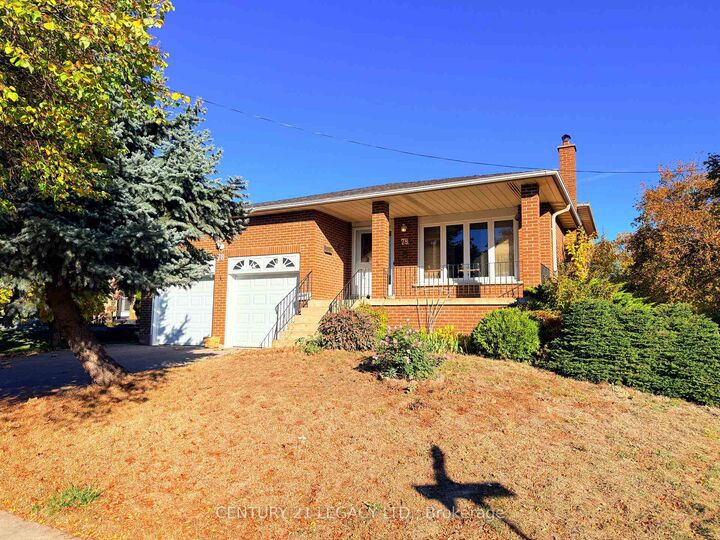 Property Photo:  78 Panorama Crescent (Upper)  ON L6S 3T9 