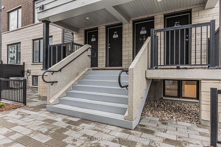 Property Photo:  1001 Glenroy Gilbert Drive 10  ON K2J 7N9 
