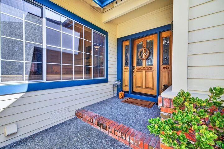 Property Photo:  153 White Oak Drive  CA 95409 