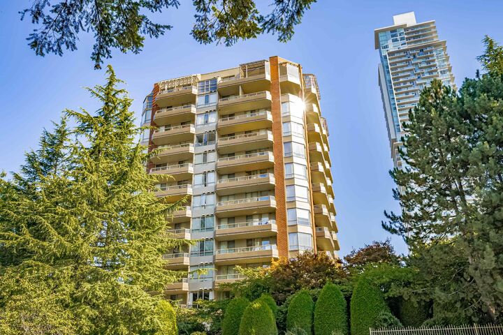 Property Photo:  728 Farrow Street 403  BC V3J 3S6 