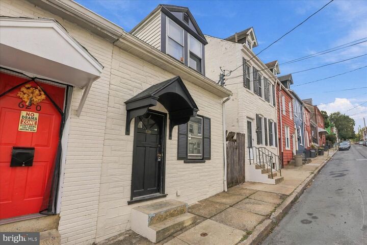 Property Photo: 622 Poplar Street PA 17603