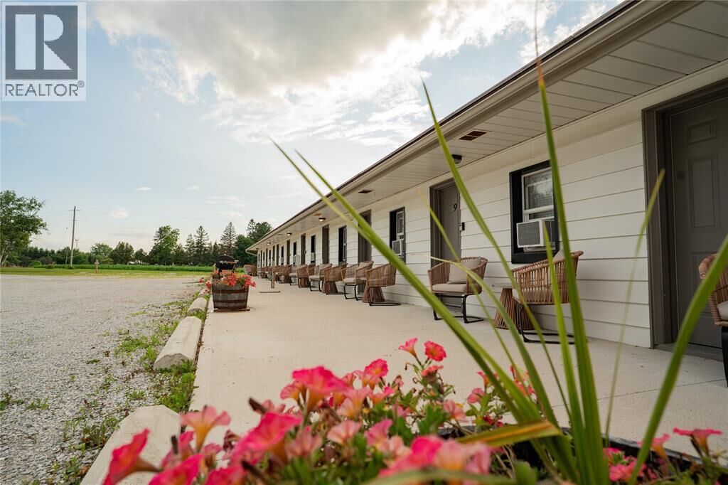 Property Photo:  7424 Lakeshore Road 1  ON N0N 1J3 