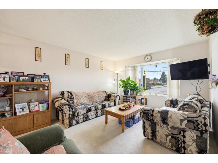 Property Photo: 12806 68 Avenue BC V3W 7B9