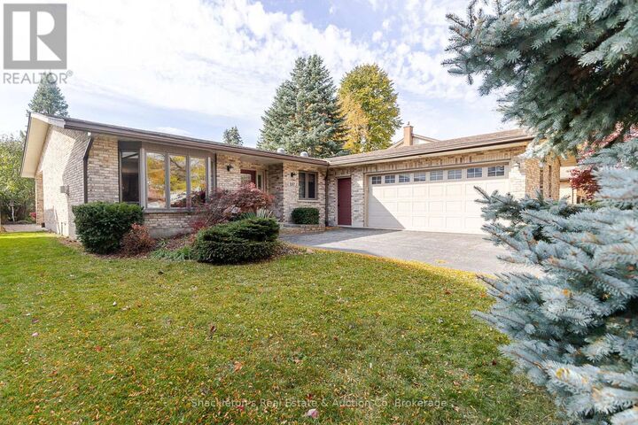Property Photo:  107 Franklin Drive  ON N5A 6R1 