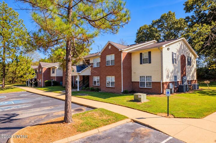 Property Photo:  43 Riverbrook Cove  TN 38012 
