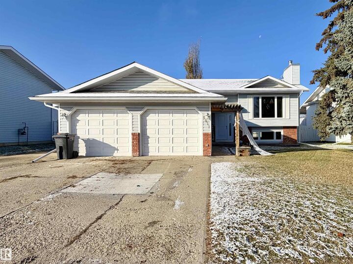 Property Photo:  4013 Mackenzie Avenue  AB T7A 1B1 