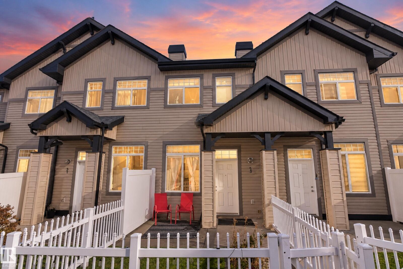 Property Photo: 465 Hemingway Road NW 53 AB T6M 0J7