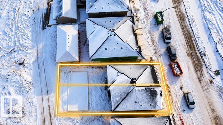 Property Photo: 460 Robinson Blvd AB T9E 1P8