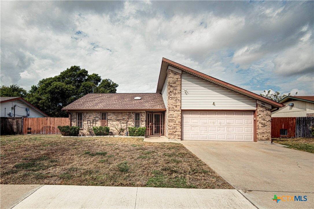 Property Photo:  1603 Goode Drive  TX 76543 