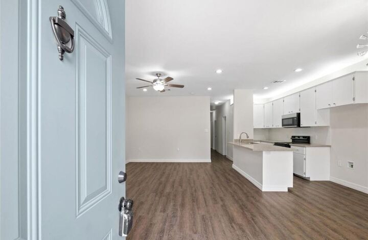 Property Photo:  8207 Sandra Street A  TX 77016 