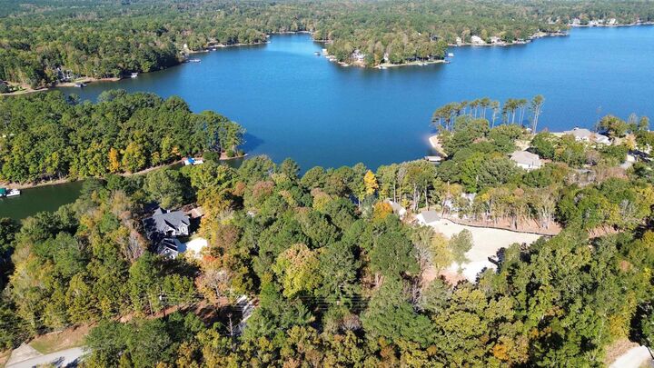 Property Photo: 255 East Riverbend Drive GA 31024