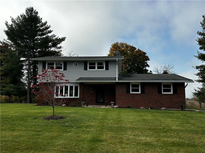 Property Photo:  5110 Donna Drive  PA 18037 