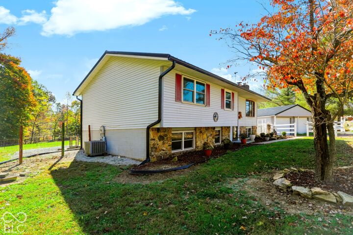 Property Photo:  5962 Braysville Road  IN 47460 