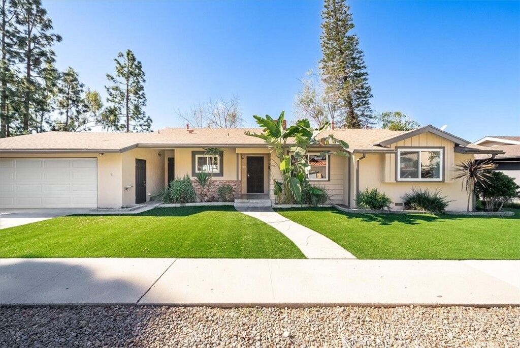 Property Photo:  6461 Hillgrove  CA 92120 
