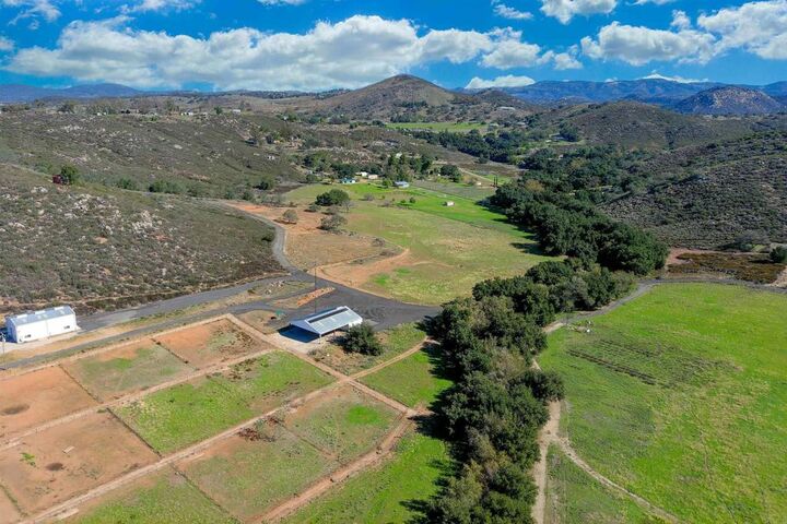 Property Photo:  25928 E Old Juian Highway  CA 92065 