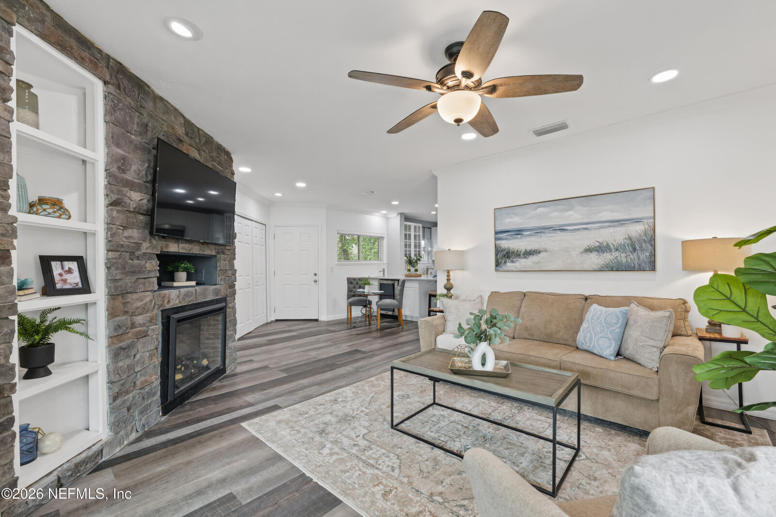 Property Photo: 1800 The Greens Way 1504 FL 32250