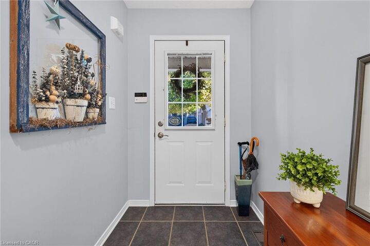 Property Photo: 303 Central Avenue 5 ON L3M 5L7