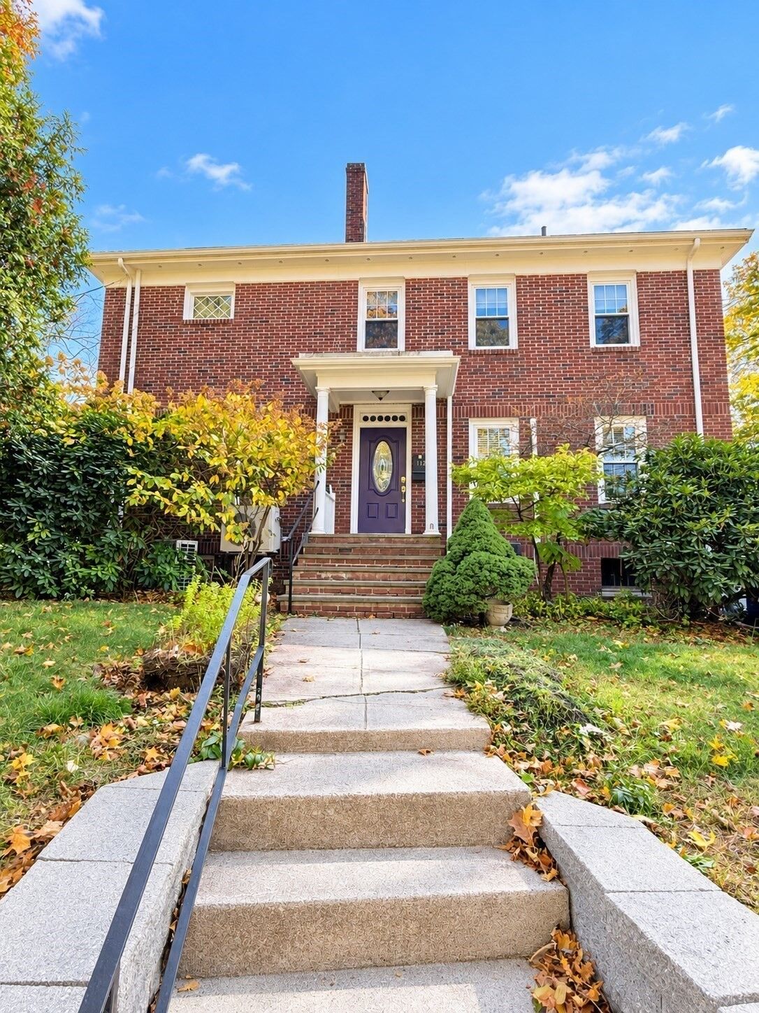 Property Photo:  112 Warren St 112  MA 02459 