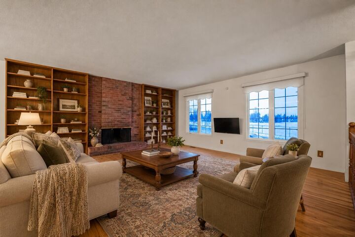 Property Photo: 915 Lake Bonavista Drive SE AB T2J 0N5