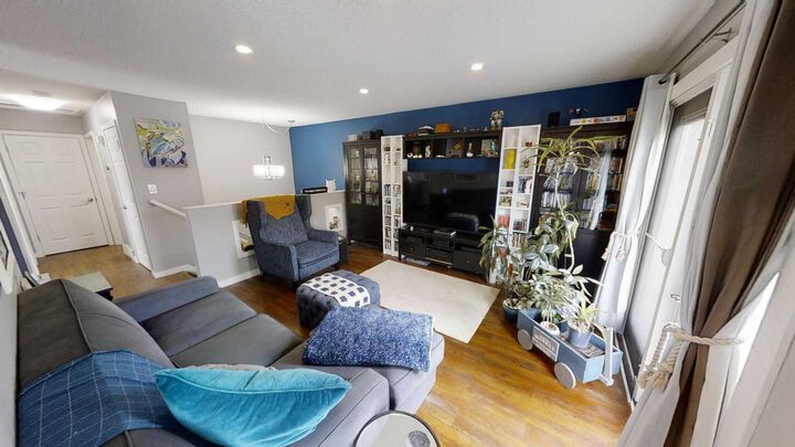 Property Photo:  7314 98 Street  AB T8X 4X8 