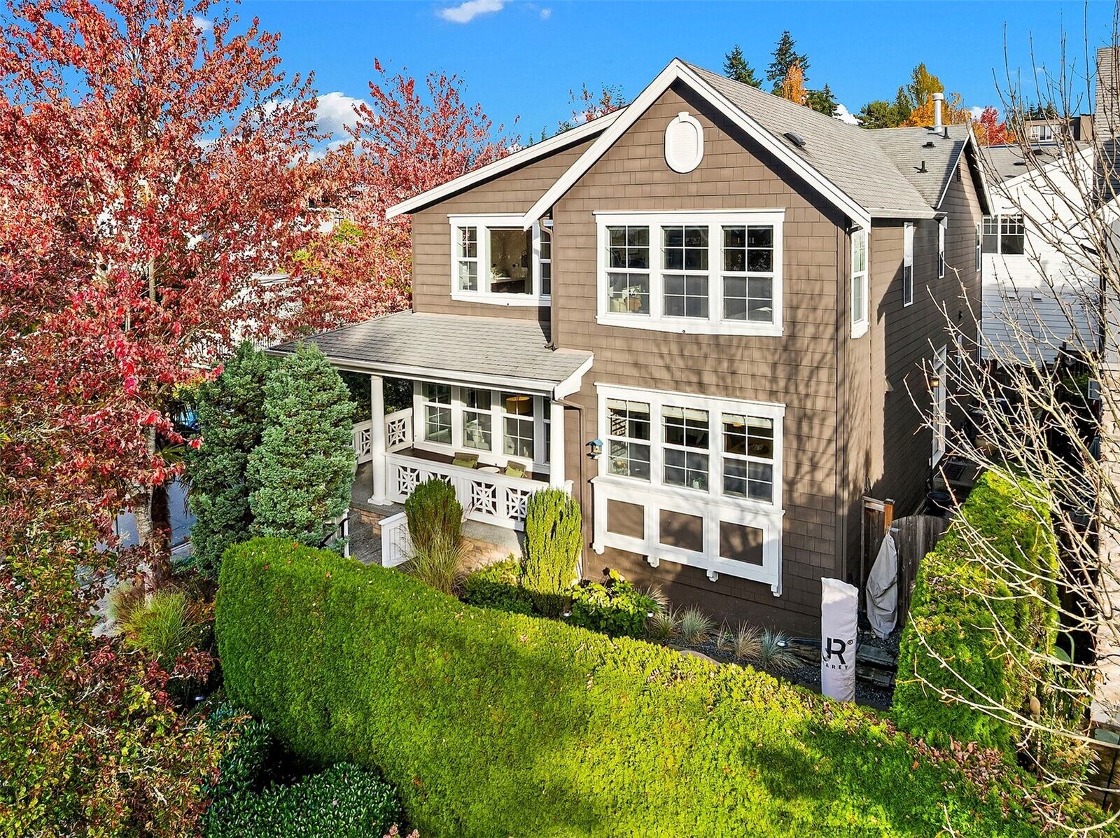 Property Photo: 402 State Street S 2 WA 98033