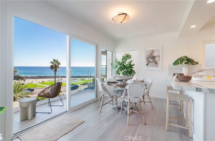 Property Photo:  251 Lower Cliff Drive 8  CA 92651 