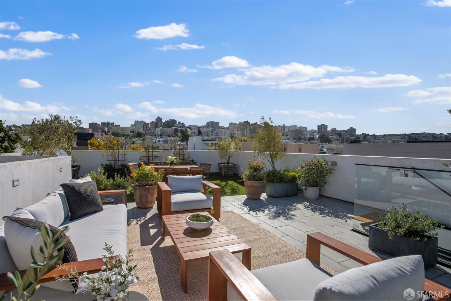 Property Photo:  1559 Lombard Street  CA 94123 