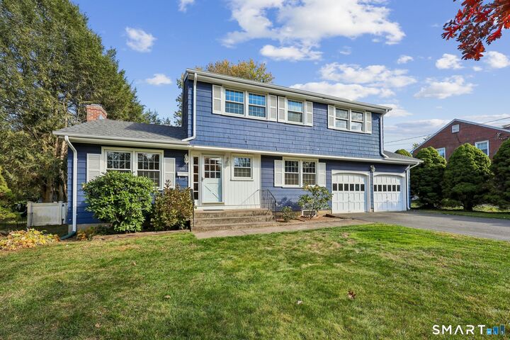 Property Photo:  100 Midwell Road  CT 06109 