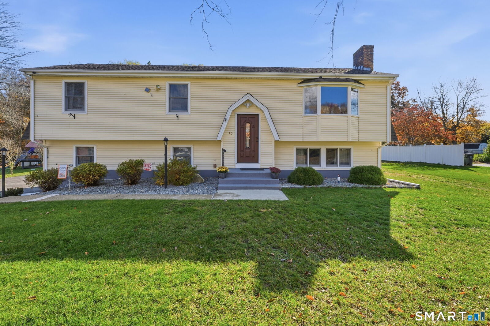 Property Photo:  45 Caribou Drive  CT 06360 