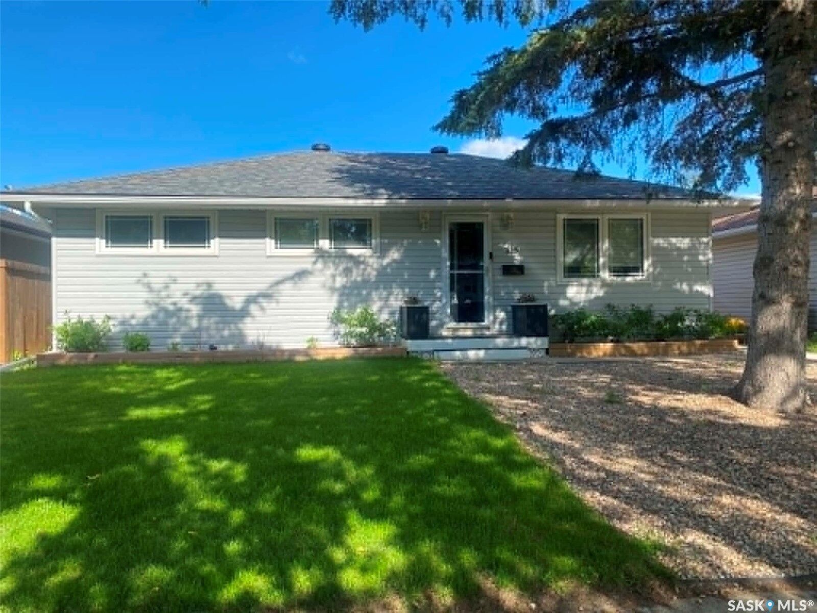 Property Photo: 315 McIntosh Street SK S4R 4Z6