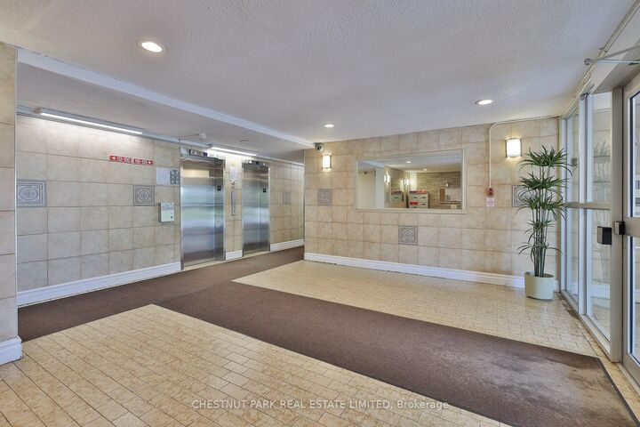 Property Photo:  888 Glen Street 517  ON L1J 5Z4 