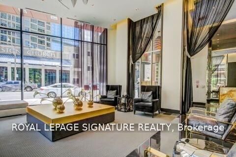 Property Photo: 32 Davenport Road 1503 ON M5R 1H3
