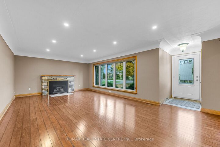 Property Photo:  2347 Guyatt Road  ON L0R 1C0 