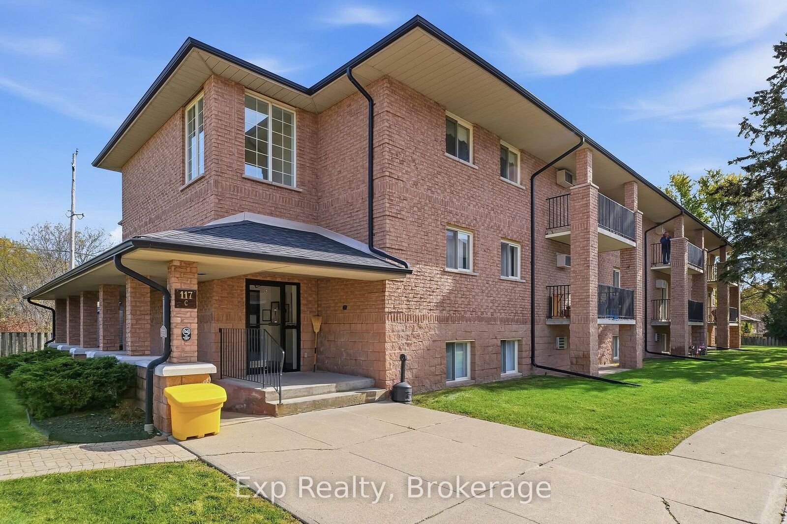 Property Photo: 117 Prince Edward Street 301 ON K0K 1H0