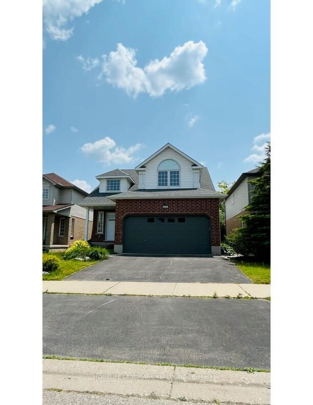 Property Photo:  123 Winifred Street  ON N2P 2M6 