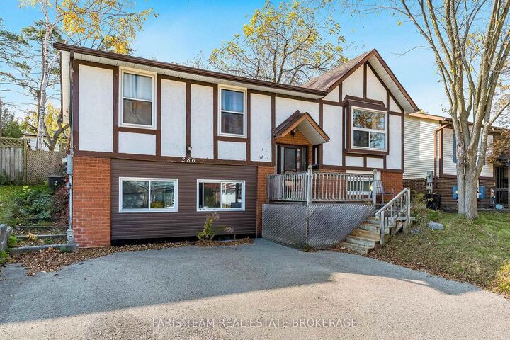 Property Photo:  286 Anne Street N  ON L4N 5H9 