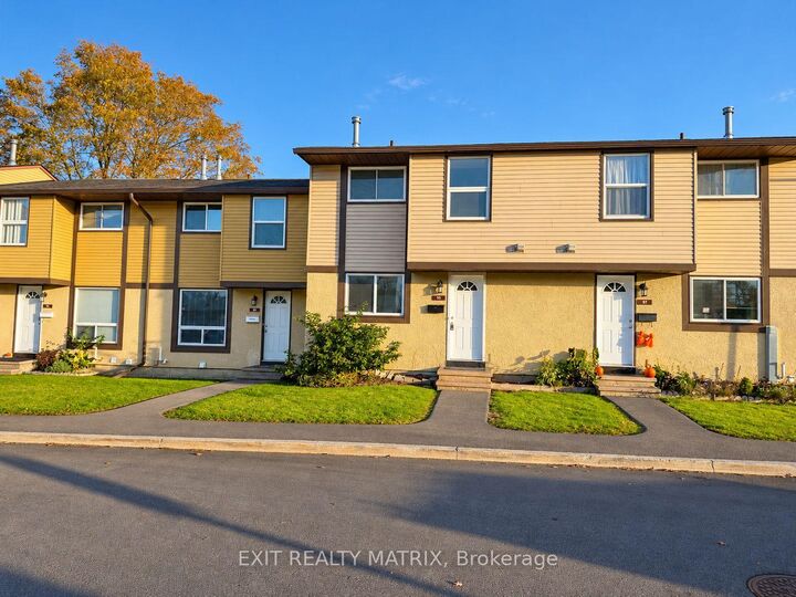 Property Photo:  2570 Southvale Crescent 45  ON K1B 4Z7 