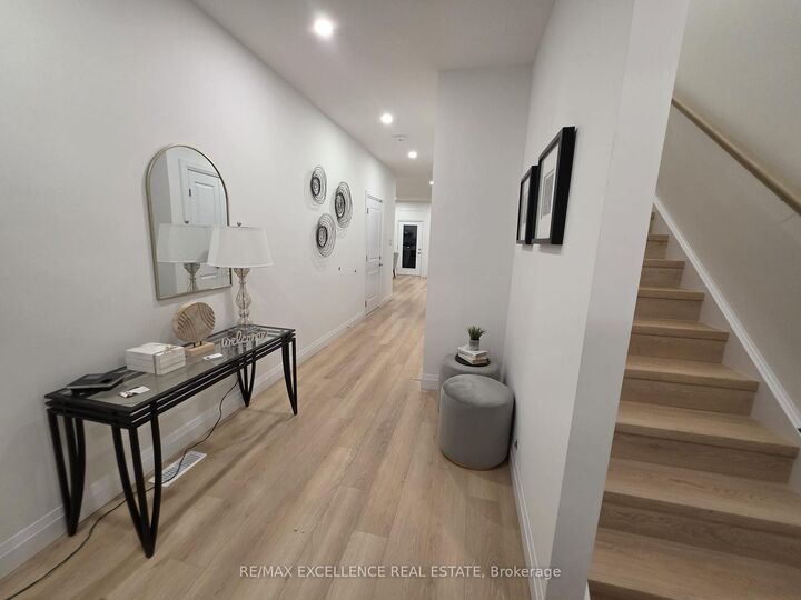 Property Photo:  2552 Constance Avenue  ON N6M 0J5 