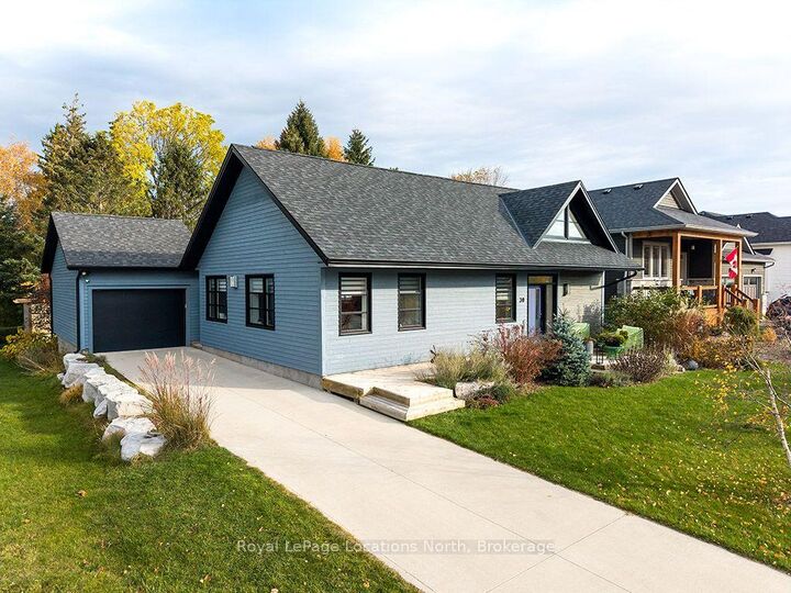 Property Photo:  30 Gordon Crescent  ON N4L 0A9 