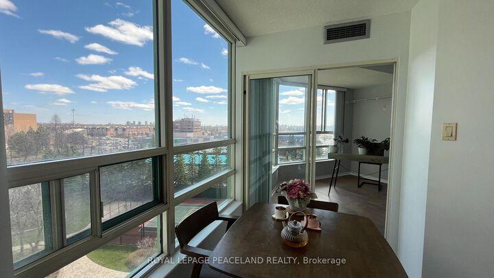 Property Photo: 7805 Bayview Avenue 618 ON L3T 7N1