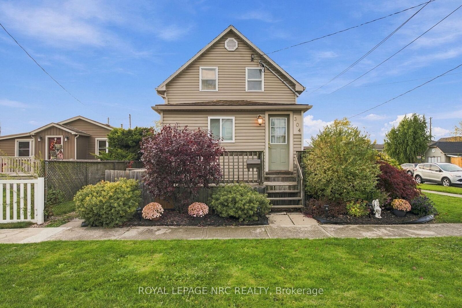 Property Photo:  304 Beatrice Street  ON L3B 2Z8 