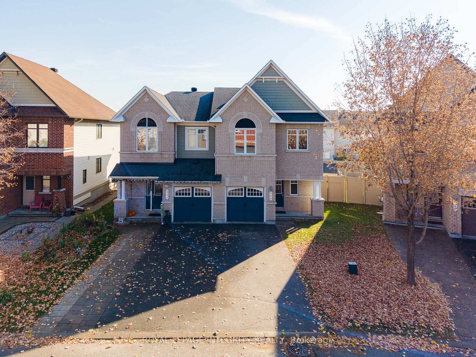 Property Photo:  229 Garrity Crescent  ON K2J 3T7 
