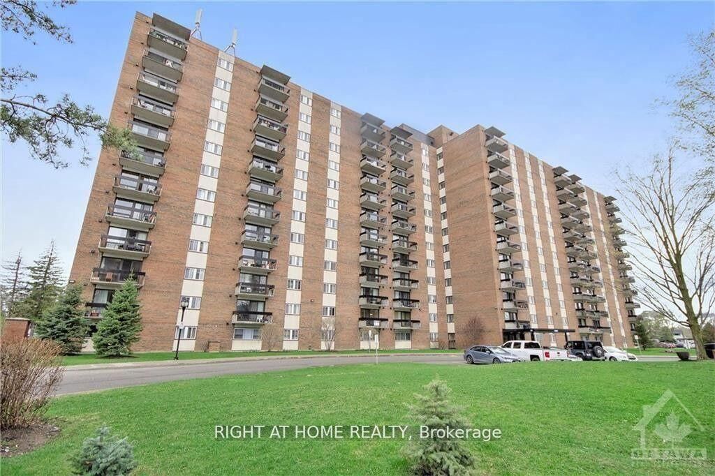 Property Photo:  1505 Baseline Road 601  ON K2C 3L4 