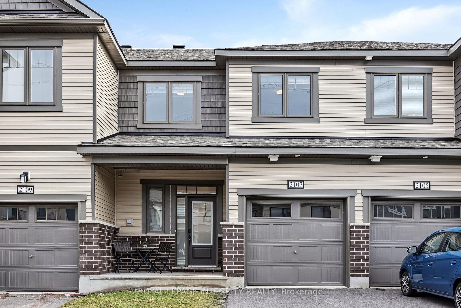 Property Photo:  2107 Winsome Terrace  ON K4A 5N1 