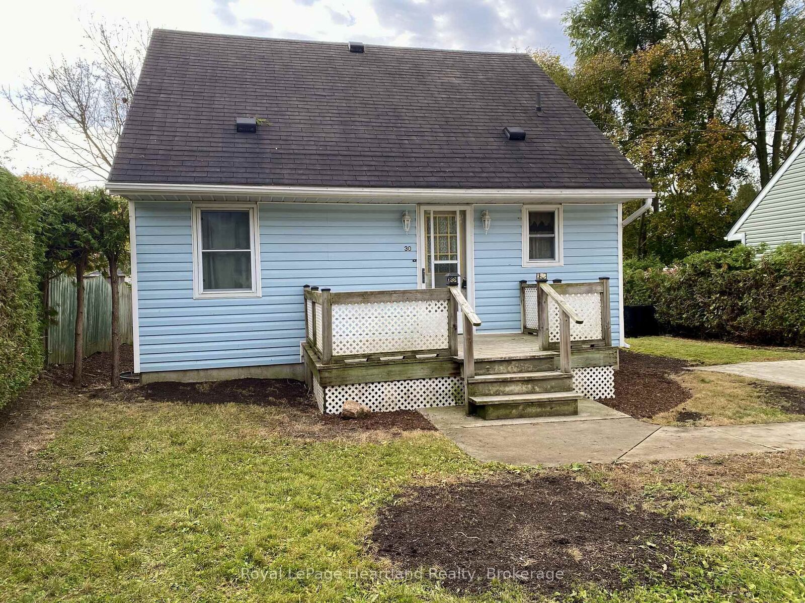 Property Photo: 30 Regina Road ON N0M 1L0