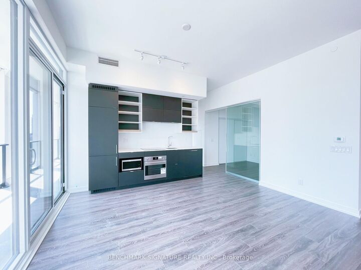 Property Photo:  20 Edward Street 2710  ON M5G 1C9 