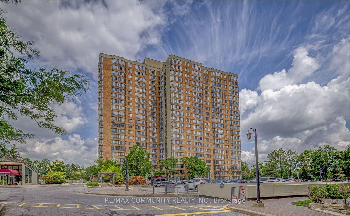 Property Photo: 25 Bamburgh Circle 1133 ON M1W 3W2